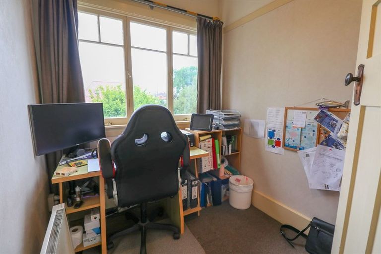 Photo of property in 1 Hertnon Street, West End, Timaru, 7910