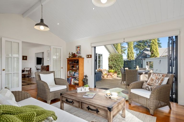 Photo of property in 100 Sovereign Drive, Papamoa Beach, Papamoa, 3118