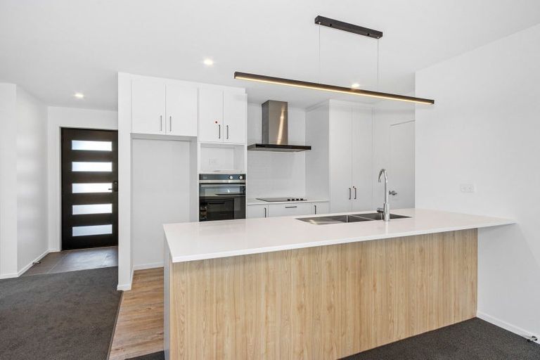 Photo of property in 33 Hilton Drive, Amberley, 7410