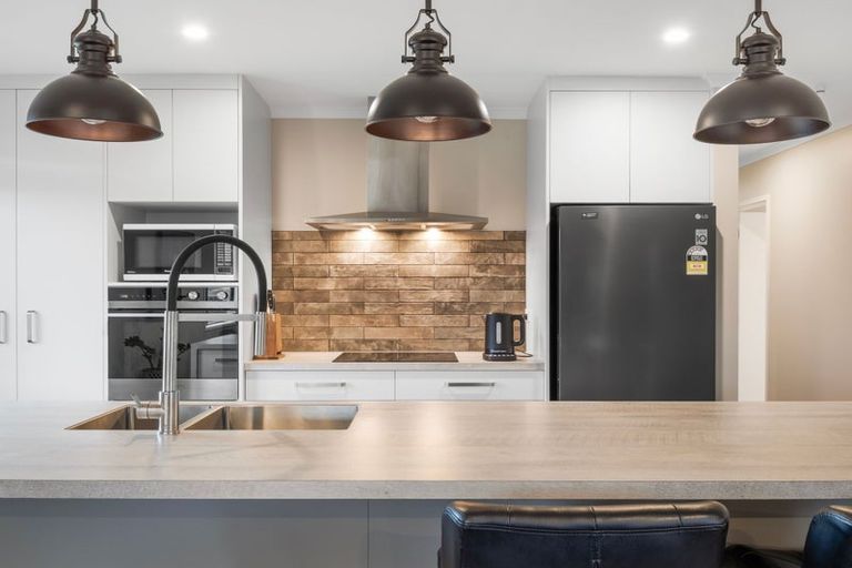 Photo of property in 17 Monarch Drive, Ashhurst, 4810