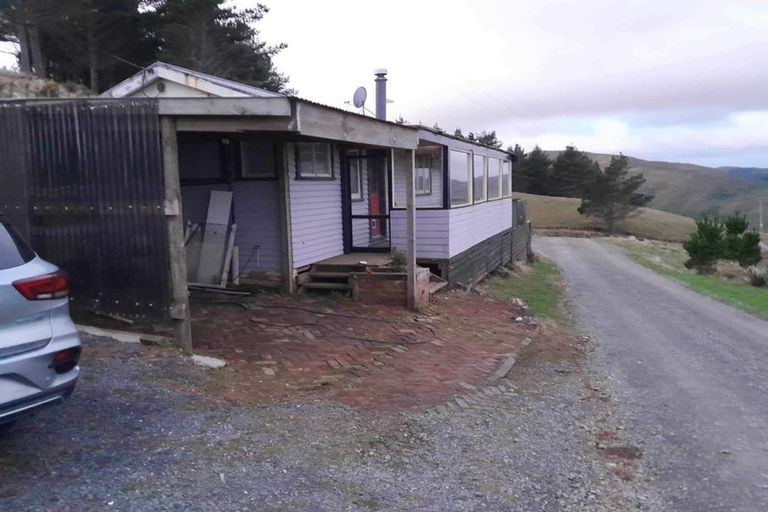 Photo of property in 476 Horokiwi Road, Horokiwi, Wellington, 5016