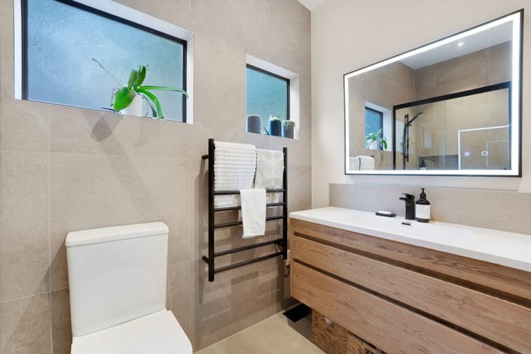 Photo of property in 78 Palmerston Road, Birkenhead, Auckland, 0626