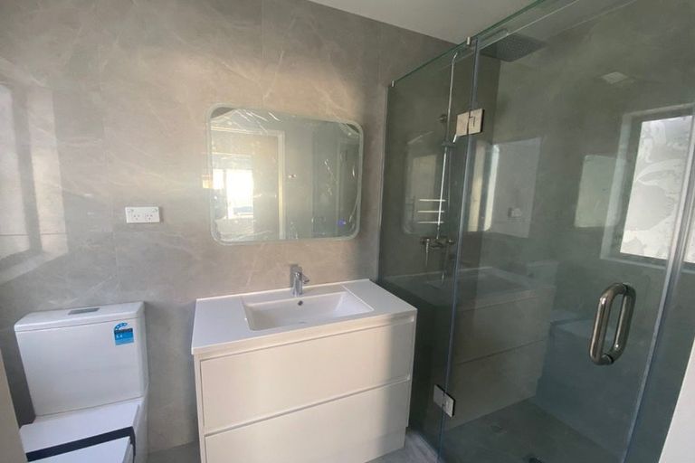 Photo of property in 65a Tiroroa Avenue, Te Atatu South, Auckland, 0610