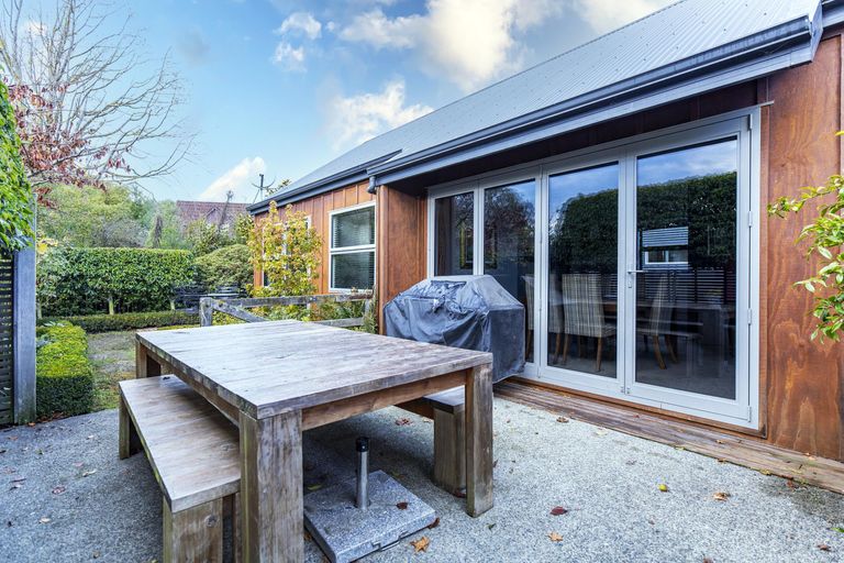 Photo of property in 38 George Street, Geraldine, 7930