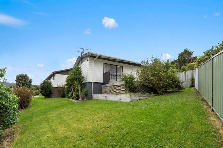 Photo of property in 183 Holborn Drive, Stokes Valley, Lower Hutt, 5019