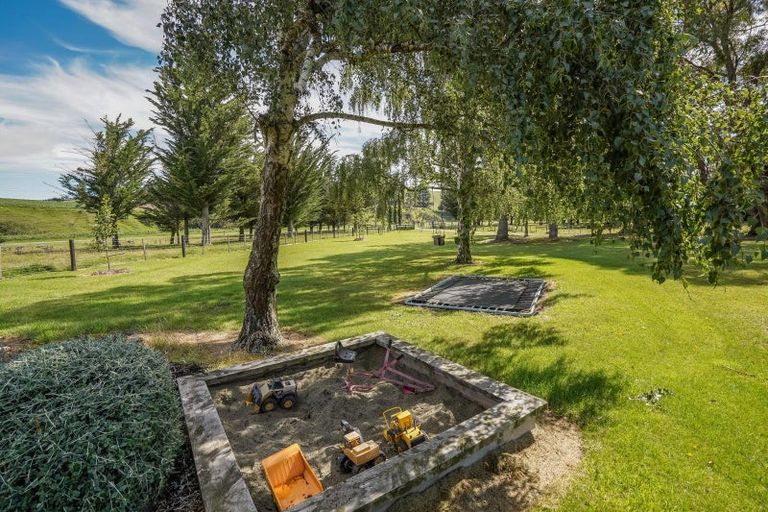 Photo of property in 379 Pyramid Valley Road, Pyramid Valley, Waikari, 7491