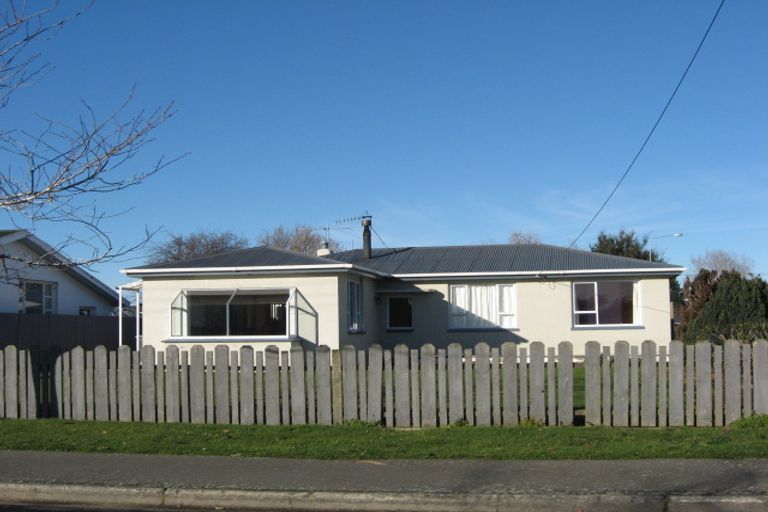 Photo of property in 37 Queen Street, Winton, 9720