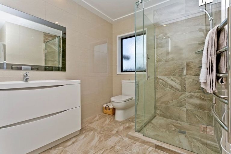 Photo of property in 3 Limeburners Close, Hobsonville, Auckland, 0618