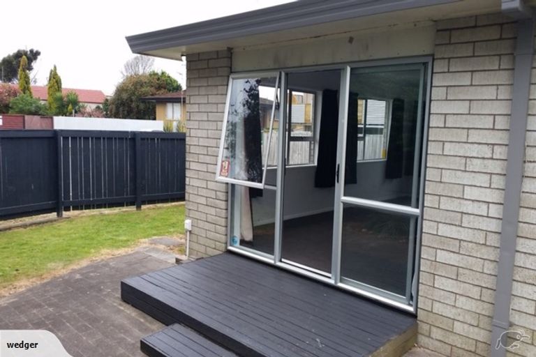 Photo of property in 2a Moorea Place, Mount Maunganui, 3116