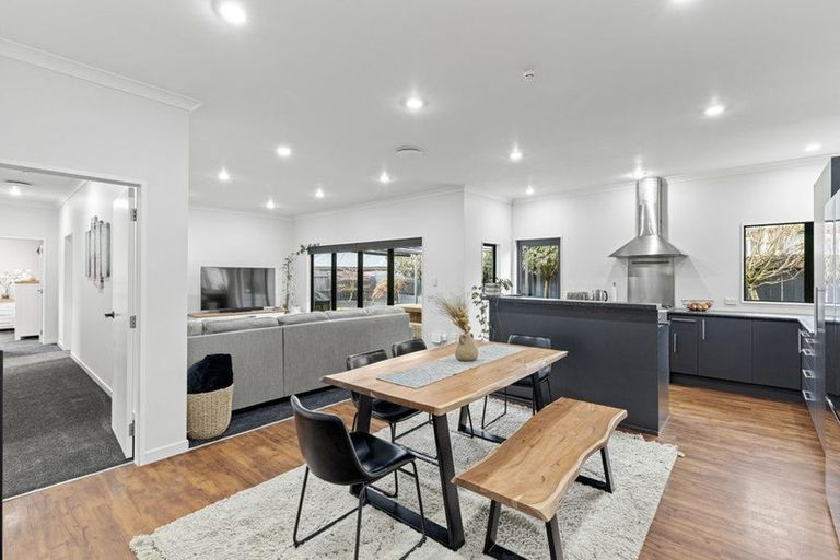 Photo of property in 2 Pharazyn Street, Feilding, 4702