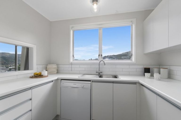 Photo of property in 30 Antrim Crescent, Wainuiomata, Lower Hutt, 5014
