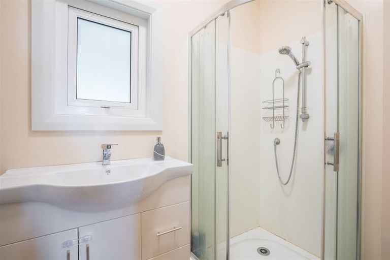 Photo of property in 14 Benares Street, Khandallah, Wellington, 6035