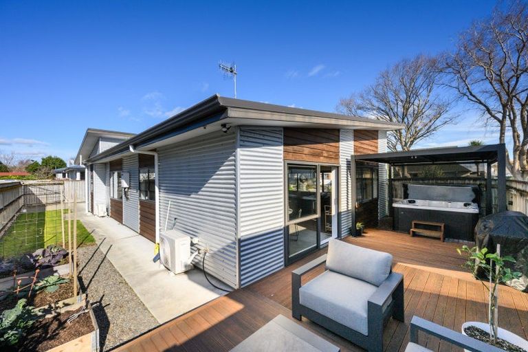 Photo of property in 78 Keeling Street, West End, Palmerston North, 4412