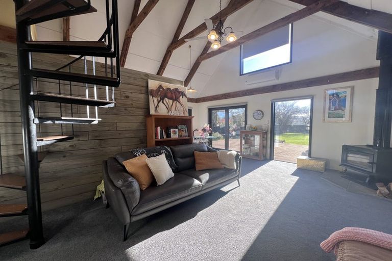 Photo of property in 15 Helena Street, Lumsden, 9730