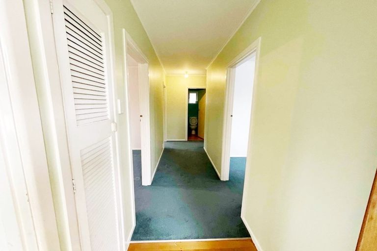 Photo of property in 30 Gilliam Street, New Lynn, Auckland, 0600