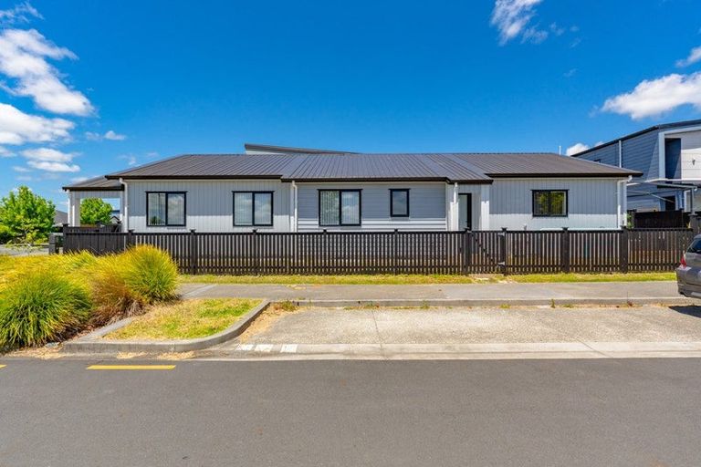Photo of property in 34b Kahui Parade, Karaka, Papakura, 2113