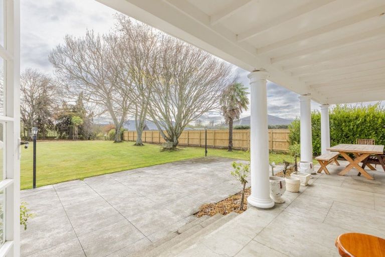Photo of property in 100 Mount Herbert Road, Waipukurau, 4200