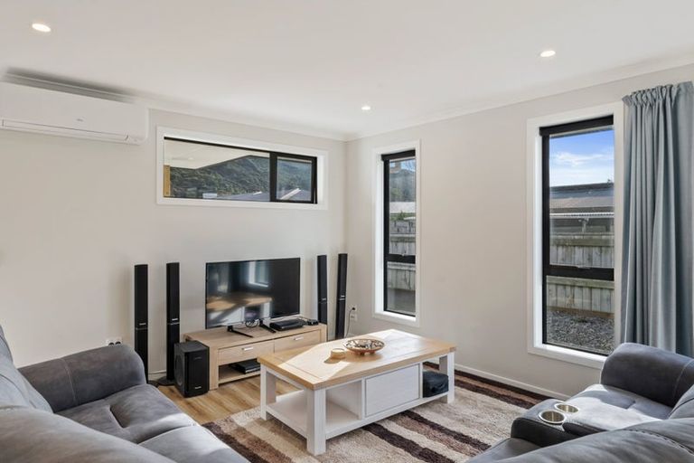 Photo of property in 74a Westminster Road, Wainuiomata, Lower Hutt, 5014