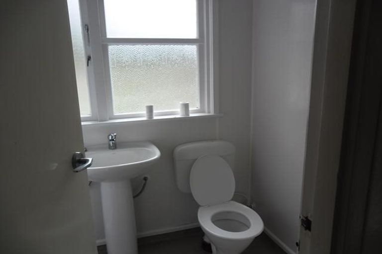 Photo of property in 95 Farmer Crescent, Taita, Lower Hutt, 5011