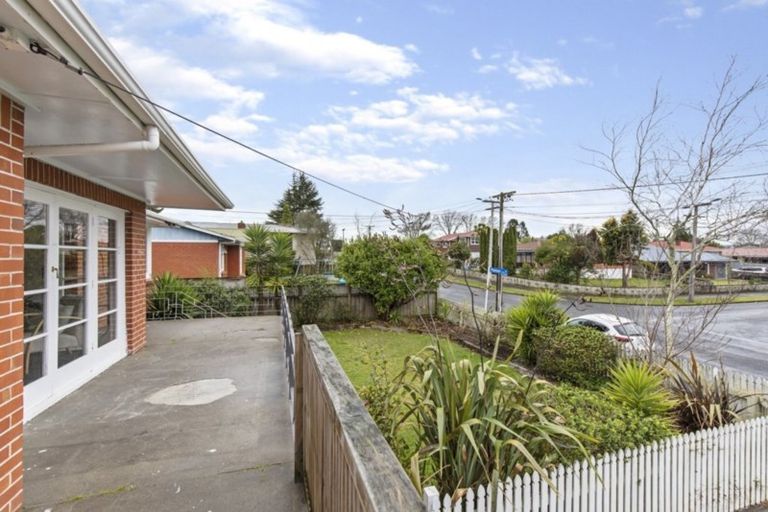 Photo of property in 10 Anderson Road, Deanwell, Hamilton, 3206