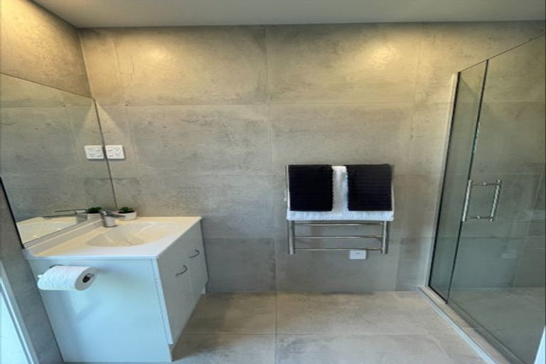 Photo of property in 1/27 Gracefield Avenue, Christchurch Central, Christchurch, 8013