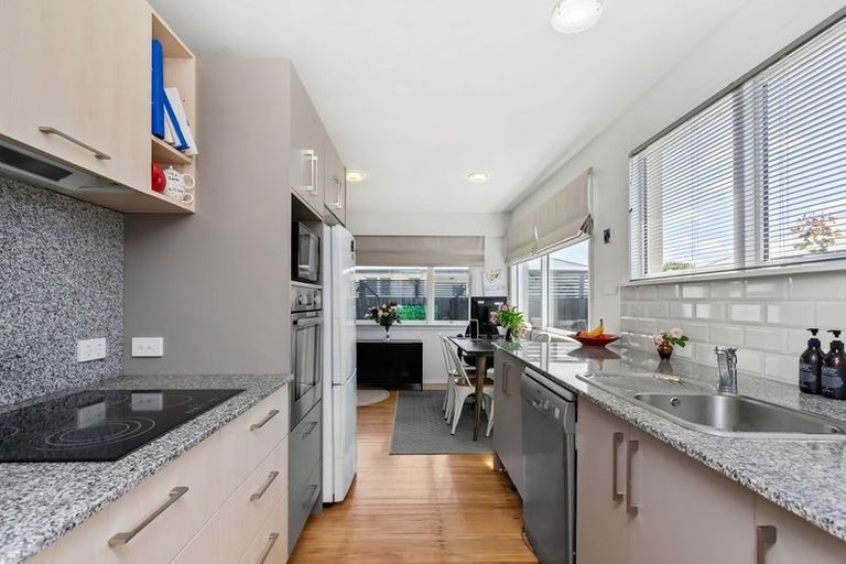 Photo of property in 1/280 Yaldhurst Road, Avonhead, Christchurch, 8042