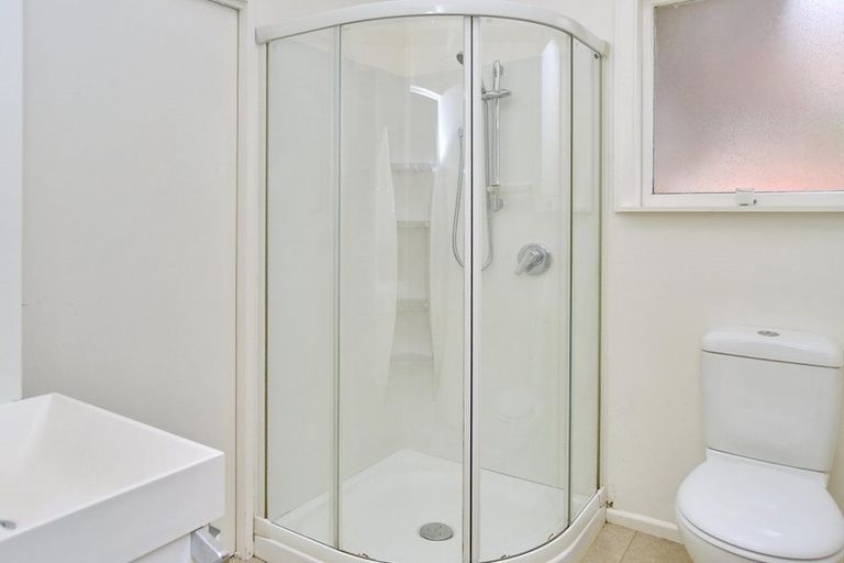 Photo of property in 182 Main North Road, Redwood, Christchurch, 8051