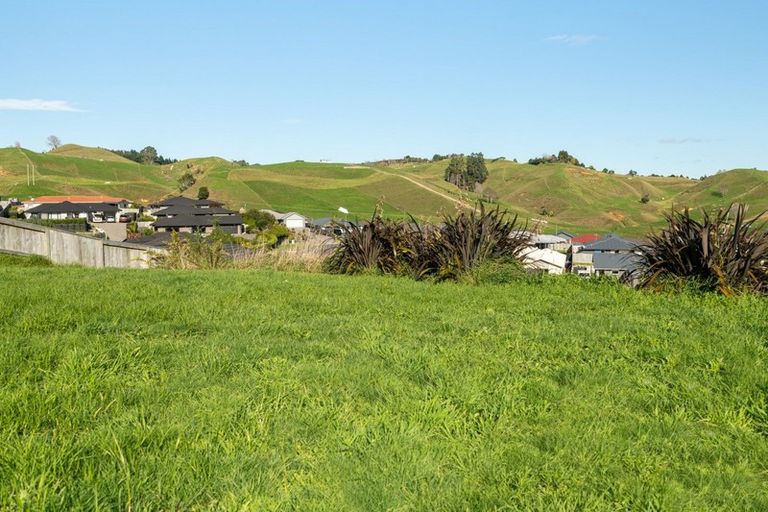 Photo of property in 17 Moira Close, Welcome Bay, Tauranga, 3175