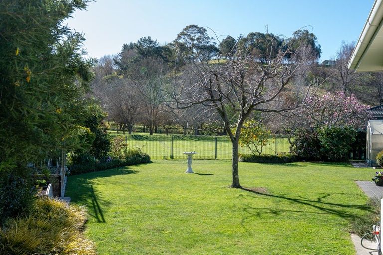 Photo of property in 27 Golding Road, Taradale, Napier, 4112