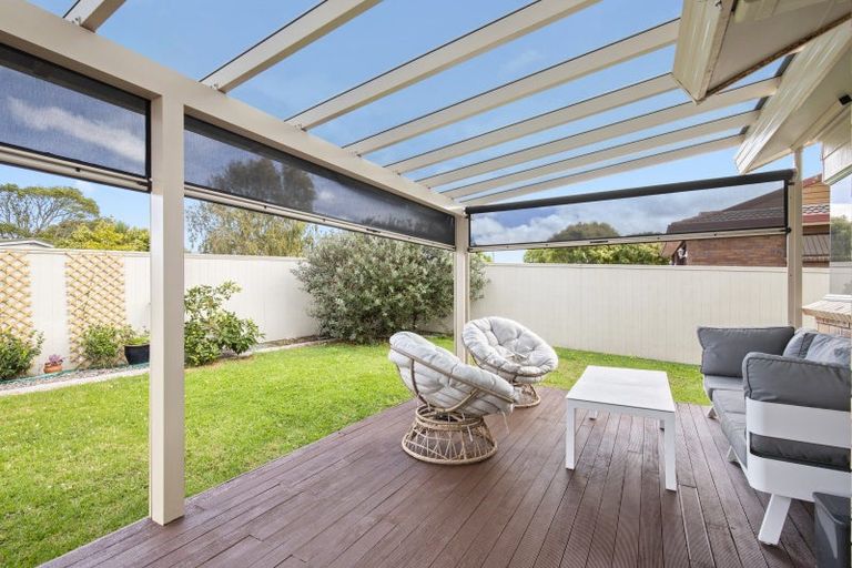 Photo of property in 37 Riverside Drive, Waiuku, 2123