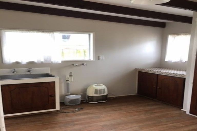 Photo of property in 10 Vienna Street, Waltham, Christchurch, 8023