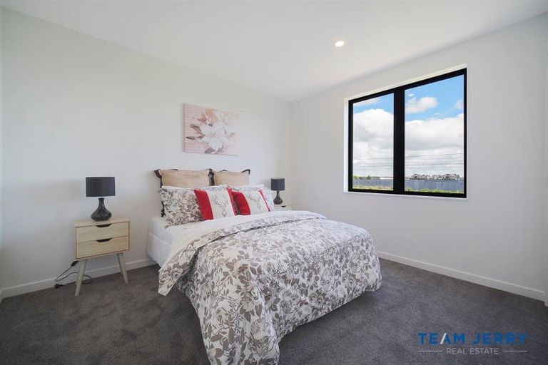 Photo of property in 61 Survila Street, Papakura, 2110