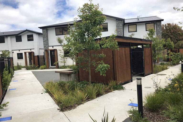 Photo of property in 8/3 Johnston Grove, Taita, Lower Hutt, 5011