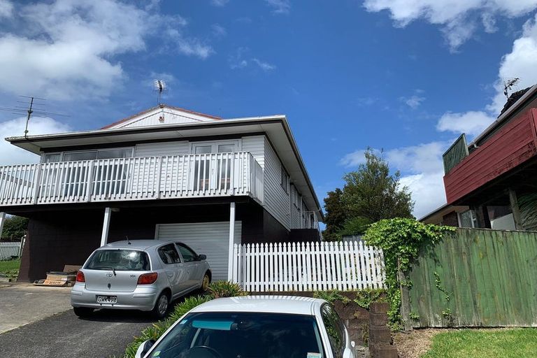 Photo of property in 5 Vanbrugh Place, Bucklands Beach, Auckland, 2014
