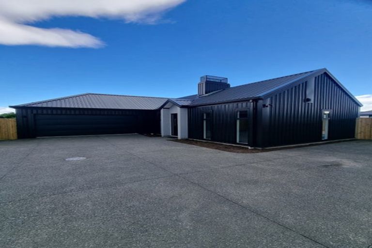 Photo of property in 6b Yates Place, Amberley, 7410