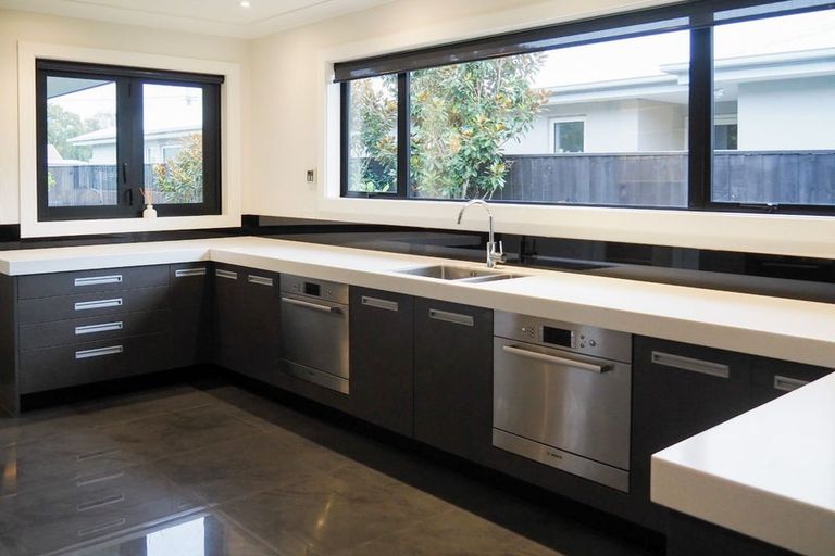 Photo of property in 33 Hyde Place, Halswell, Christchurch, 8025