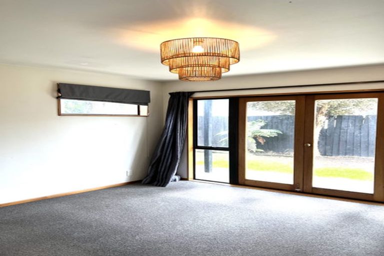 Photo of property in 104 Forfar Street, St Albans, Christchurch, 8014