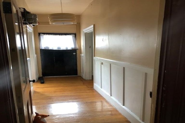 Photo of property in 341 Barbadoes Street, Christchurch Central, Christchurch, 8011