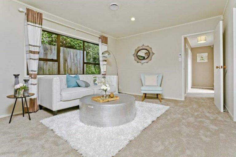 Photo of property in 1/207 Manuka Road, Bayview, Auckland, 0629