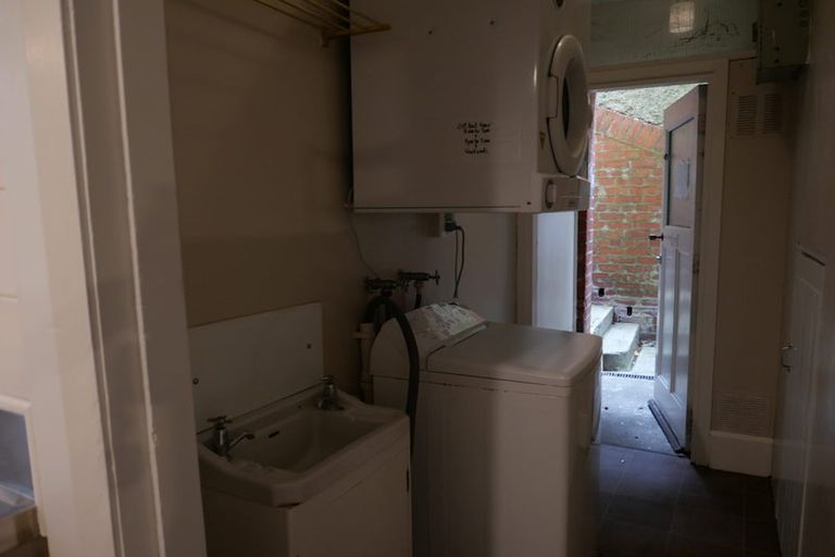 Photo of property in 84a Salamanca Road, Kelburn, Wellington, 6012