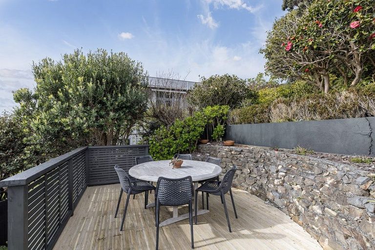 Photo of property in 41a Mantell Street, Seatoun, Wellington, 6022