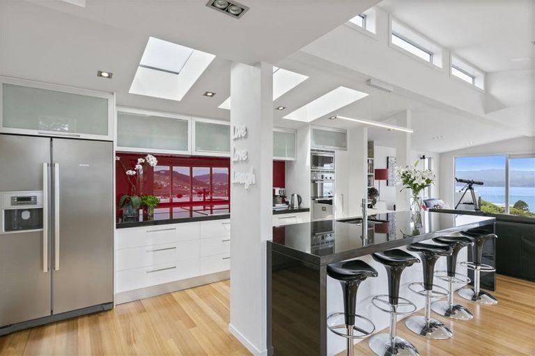 Photo of property in 99 Jubilee Road, Khandallah, Wellington, 6035