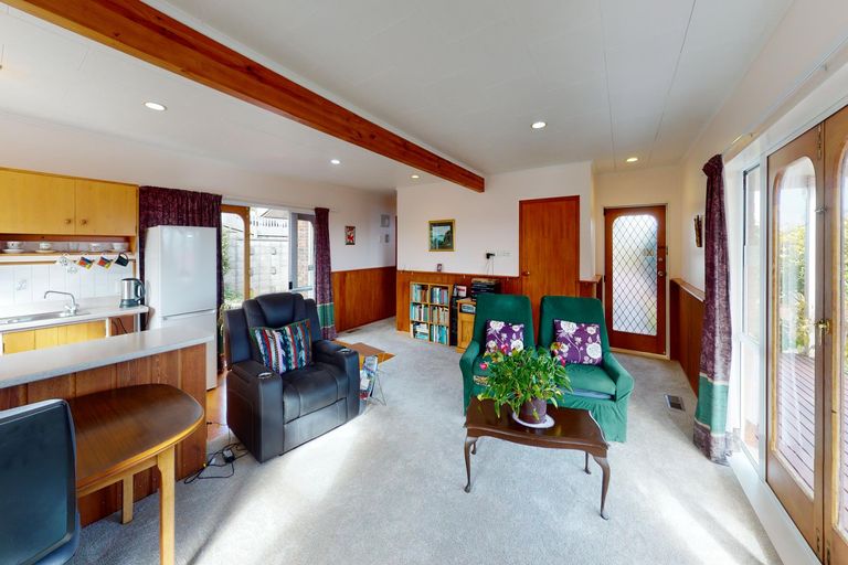 Photo of property in 3 Brooke Road, Red Hill, Papakura, 2110