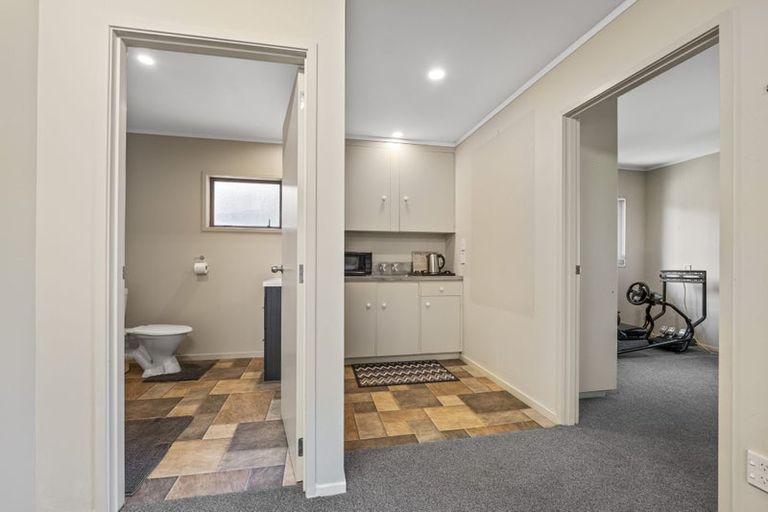 Photo of property in 18 Mccarthy Street, Hawera, 4610