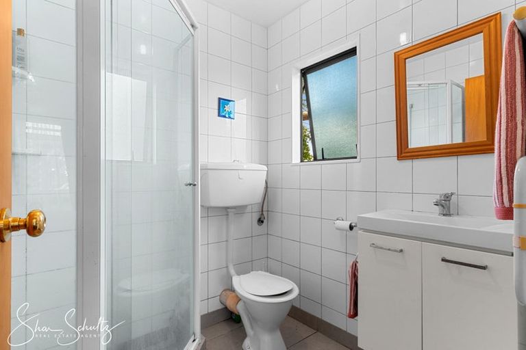 Photo of property in 9 Bickerstaffe Road, Maungaturoto, 0520