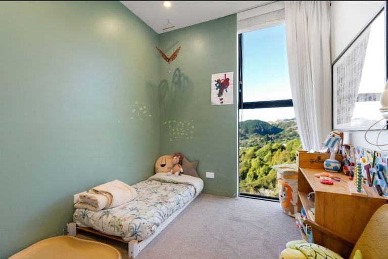 Photo of property in 91 Panorama Drive, Paraparaumu, 5032