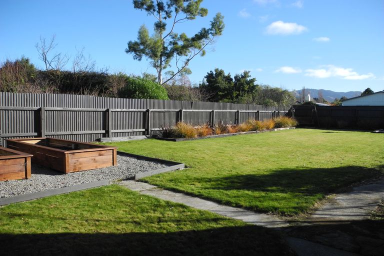 Photo of property in 35 Mill Road, Waimate, 7924