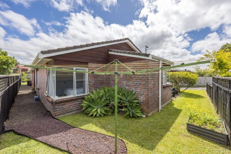 Photo of property in 59 The Grove, Red Beach, 0932