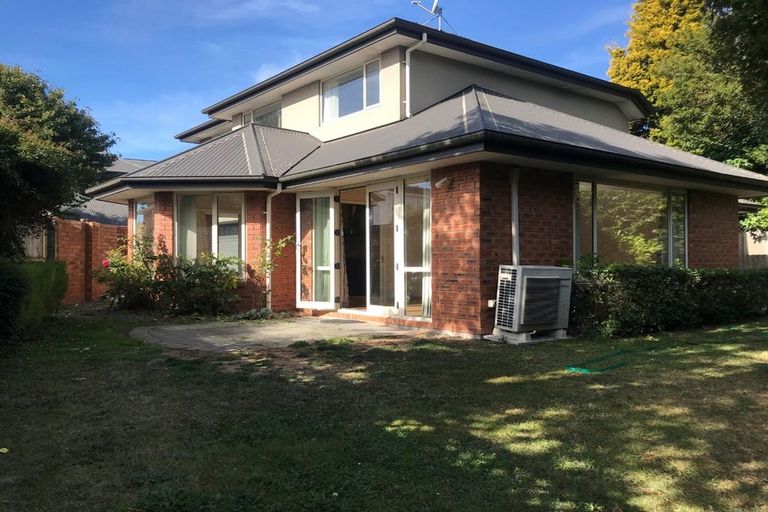 Photo of property in 7a Westburn Terrace, Burnside, Christchurch, 8041