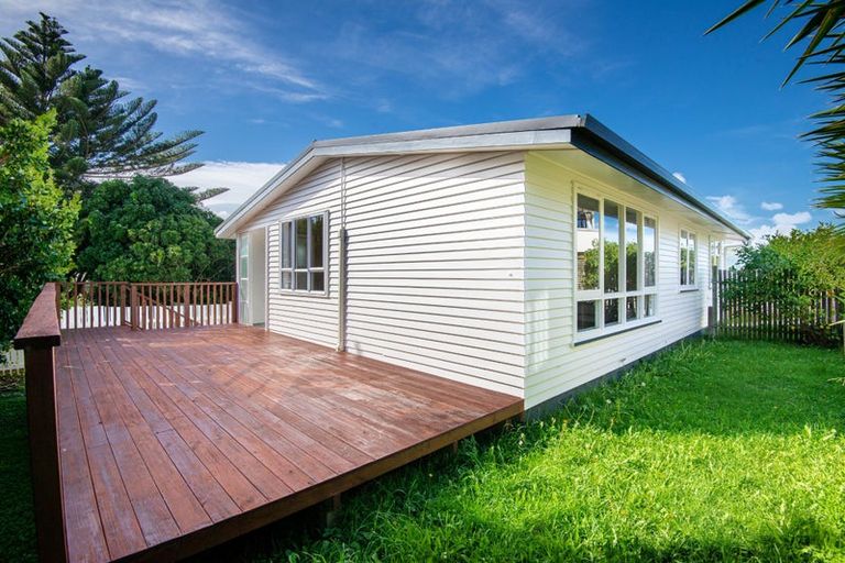 Photo of property in 73a Kotuku Street, Elsdon, Porirua, 5022